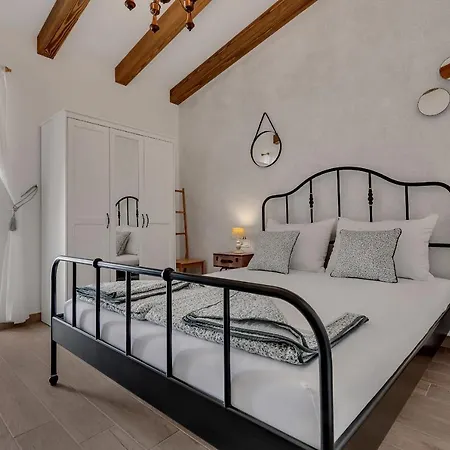 New! Milan'S House With Pool, Mediterranean Makarská Exteriér fotografie